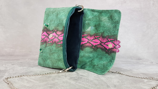 Hidden Amongst Lianasss