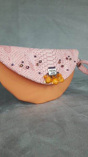 Honey Bunny Topaz